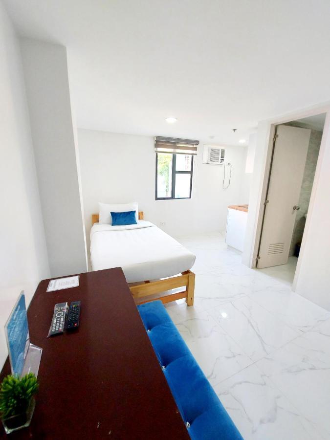Airobedz Bgc - Near Uptown Hotell Manila Eksteriør bilde