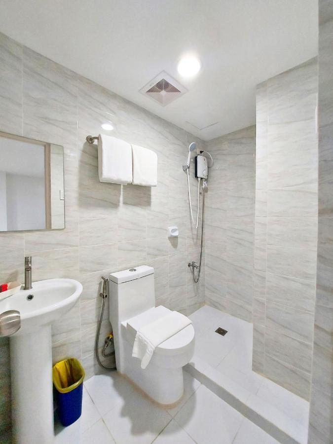 Airobedz Bgc - Near Uptown Hotell Manila Eksteriør bilde