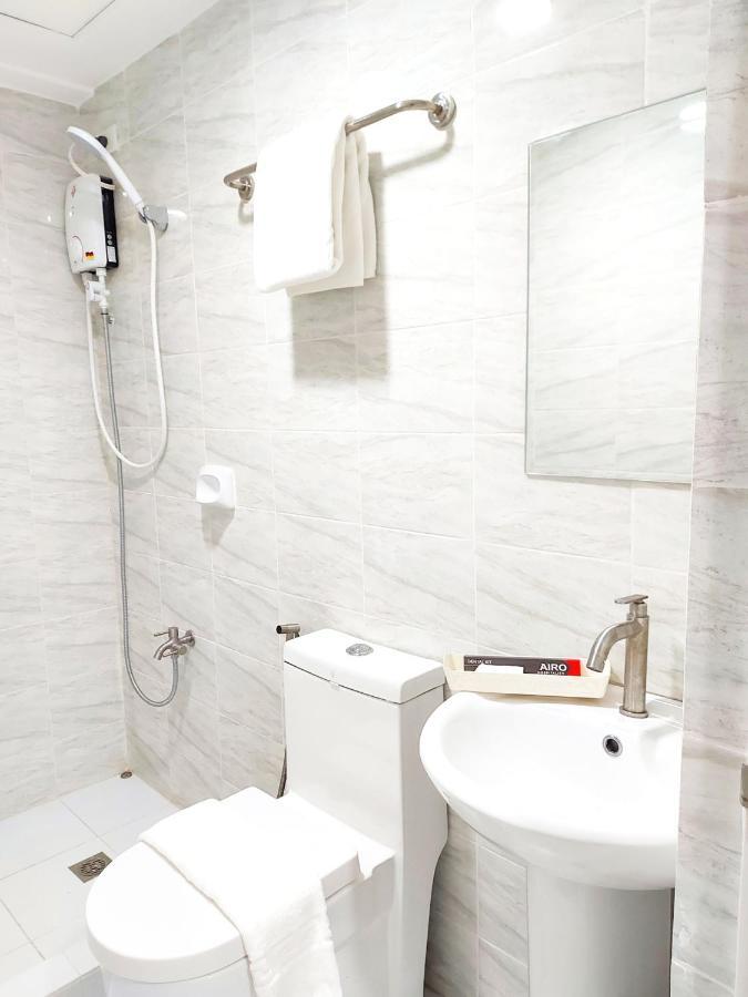 Airobedz Bgc - Near Uptown Hotell Manila Eksteriør bilde